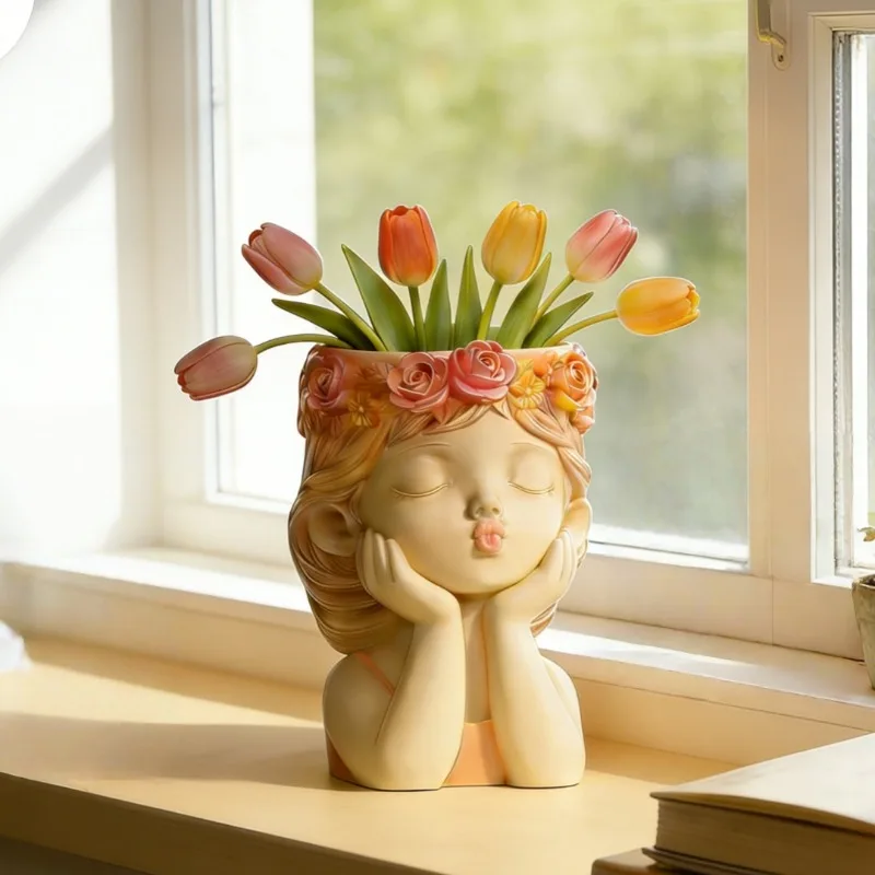 Pouting Girl With Flower Crown - Echeveria Succulent review and price