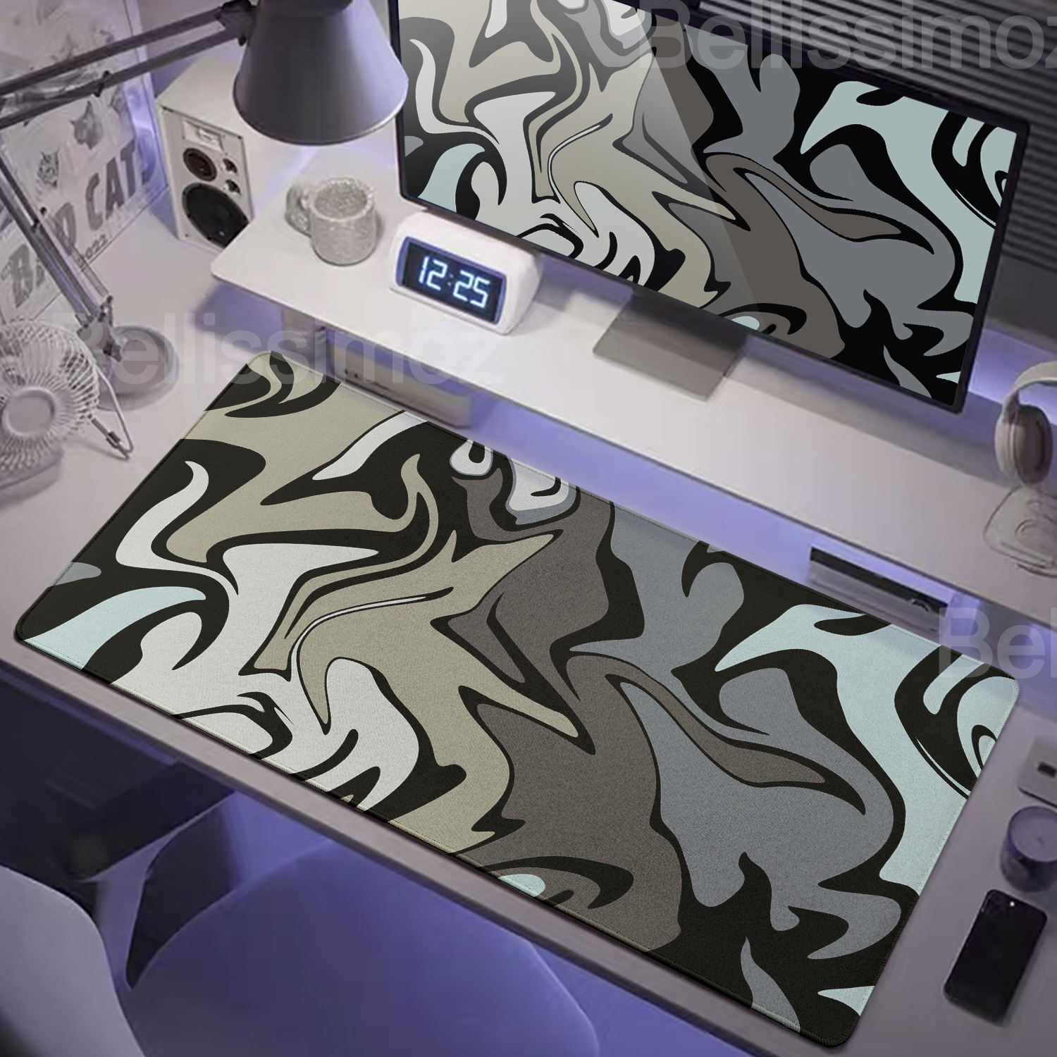 Strata Liquid Mousepad Large G - Tradescantia Purple review and price